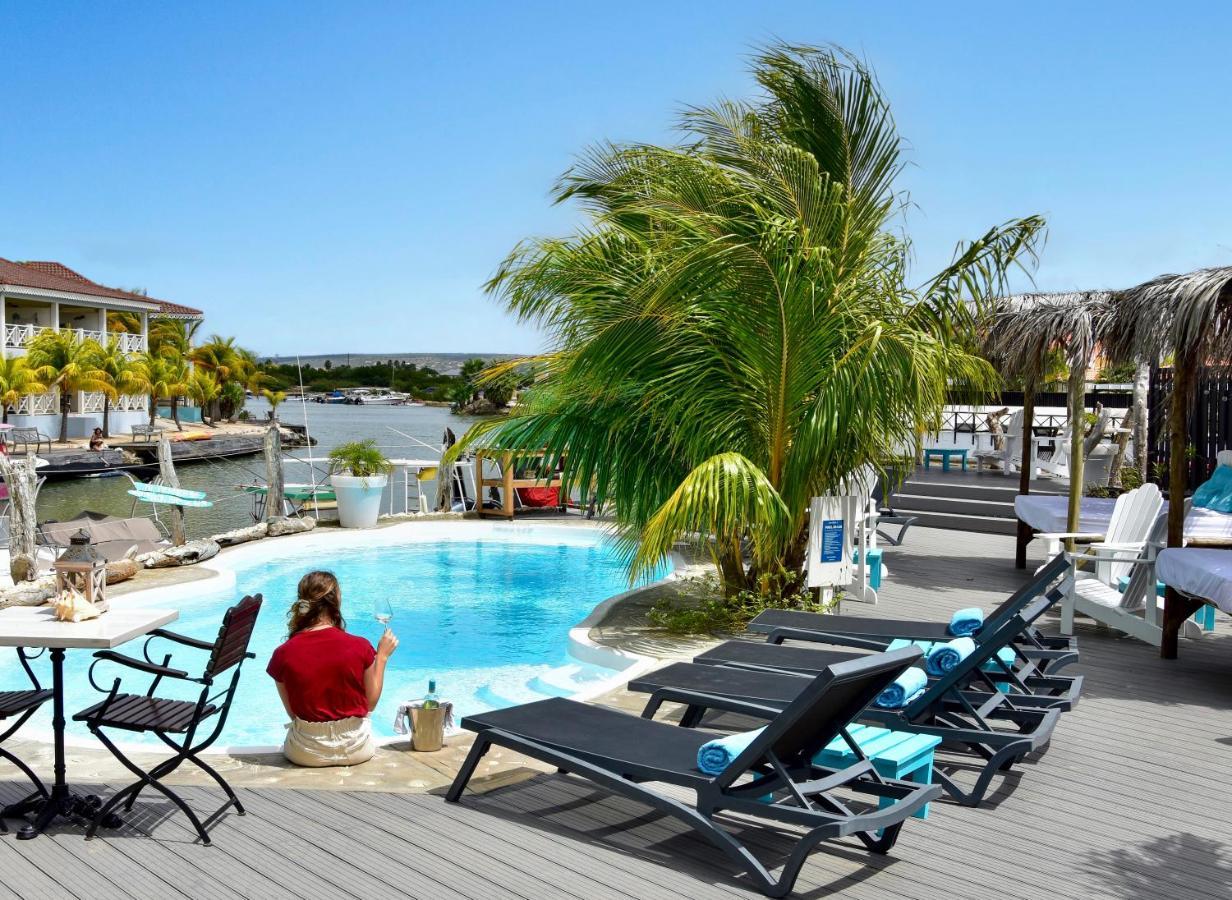 Ocean Breeze Boutique & Marina 3*