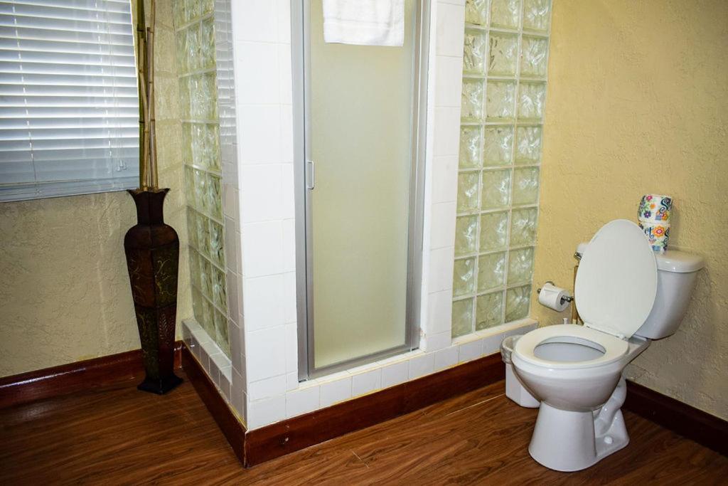 Brownstone Apartamento Nassau