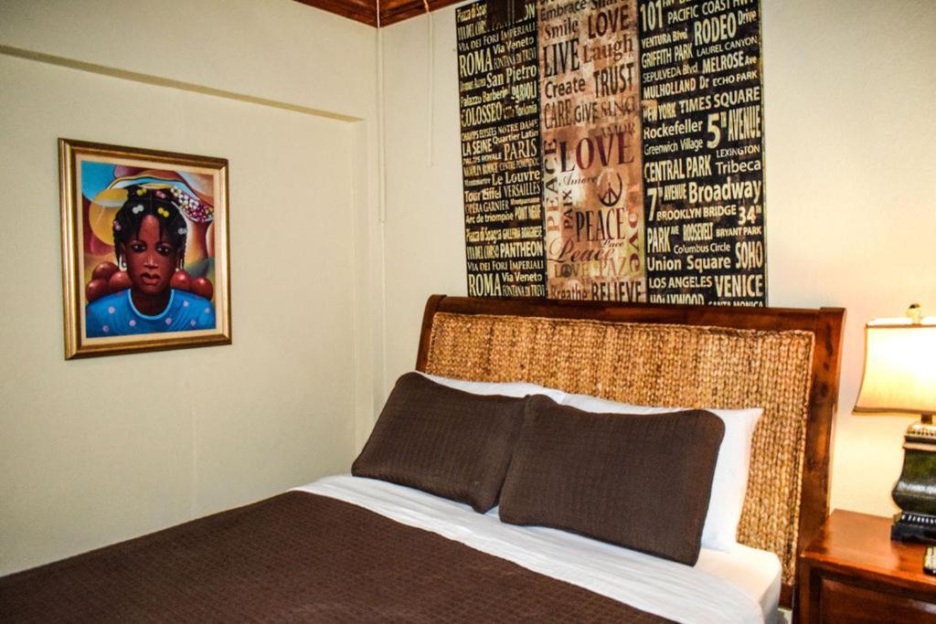 Brownstone Apartamento