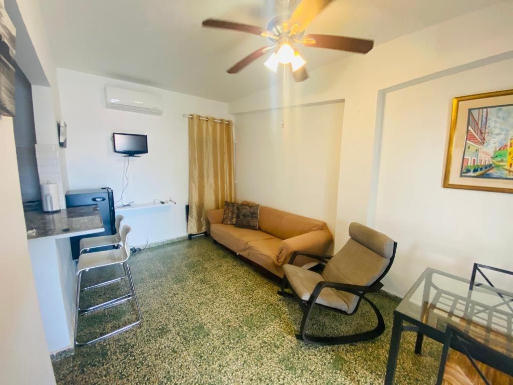 Calle Hollanda 3 Bedroom *