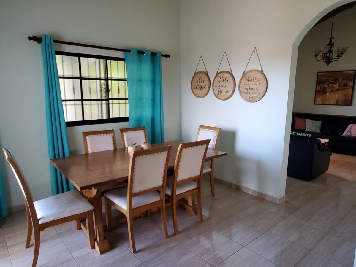 Oasis De Paz 3 *
