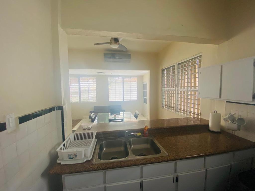 Calle Hollanda 3 Bedroom *
