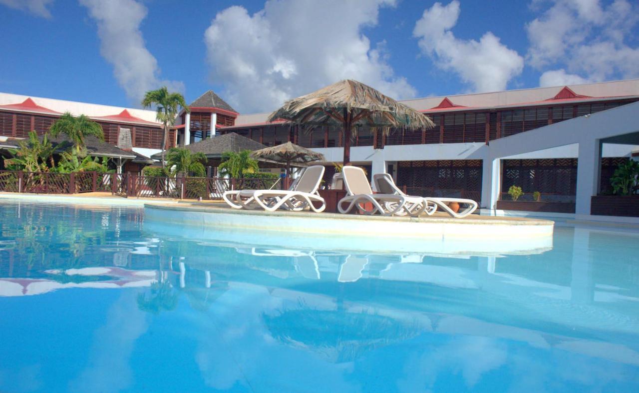 Manganao Francois Piscine & * Saint-Francois (Grande-Terre)