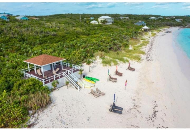 Harbor Breeze Resort Clarence Town