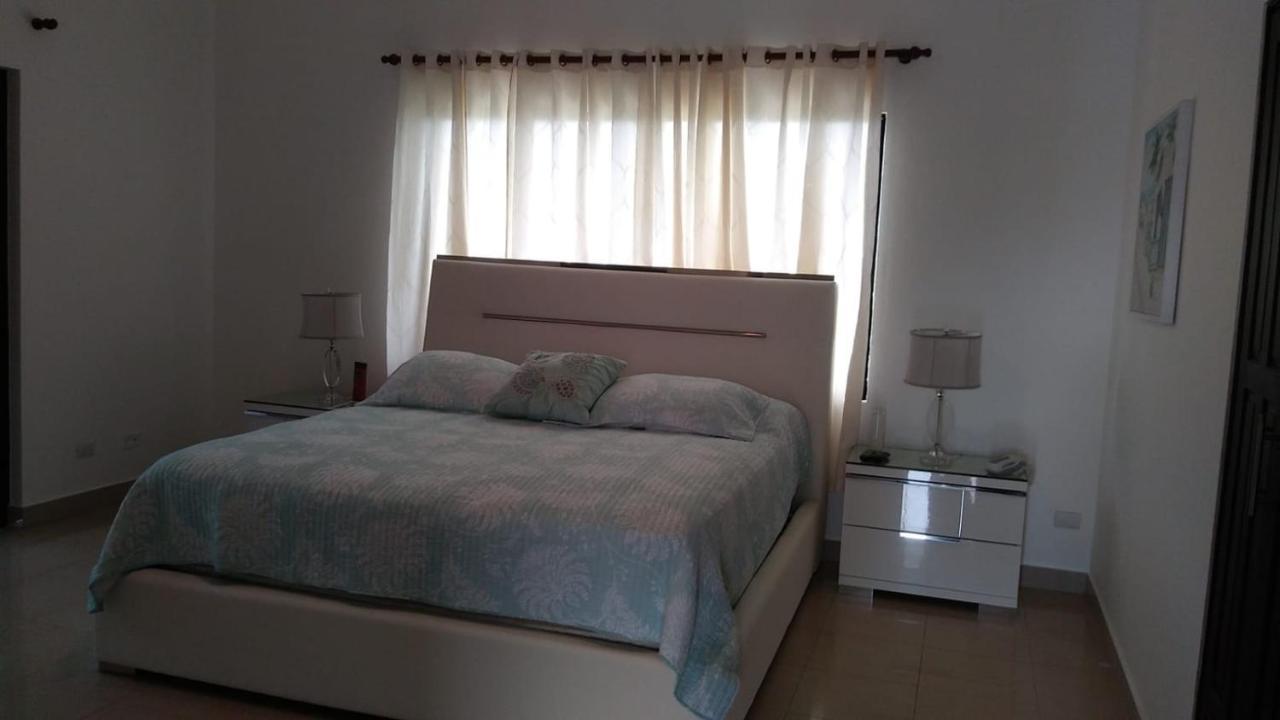 White House Mansion * Puerto Plata
