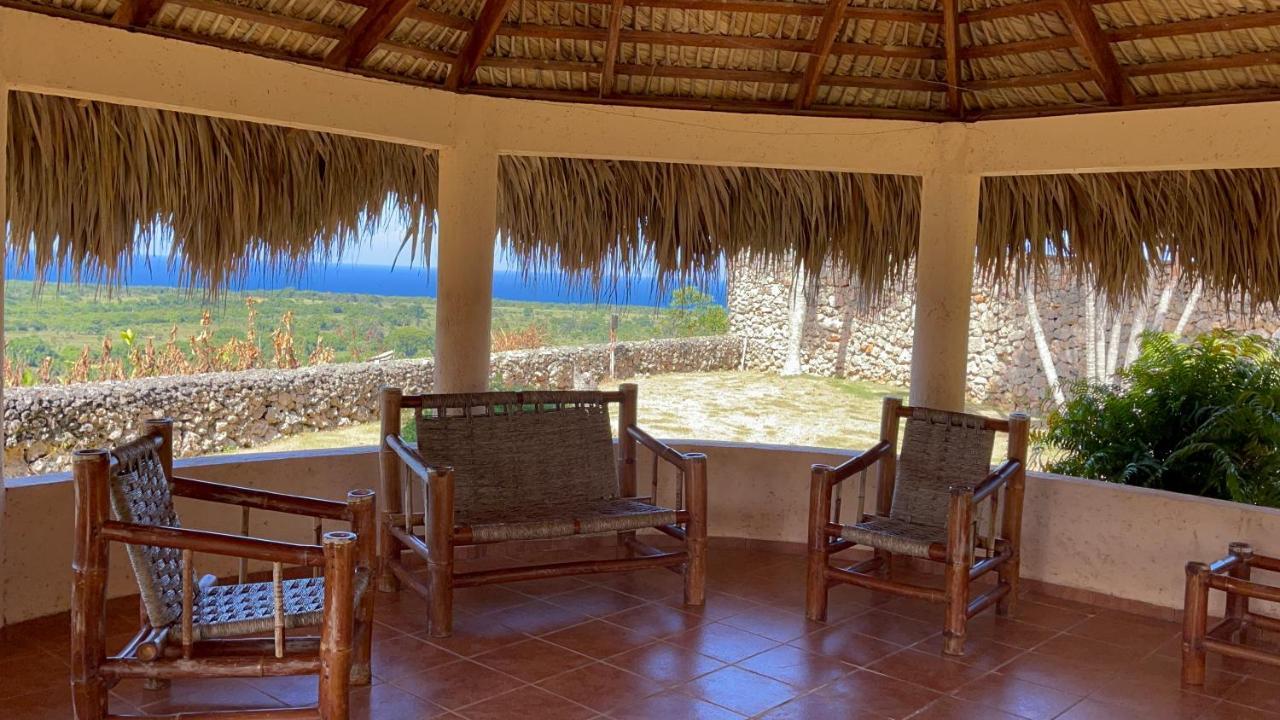 Ocean Breeze Carismar Villa Cabrera