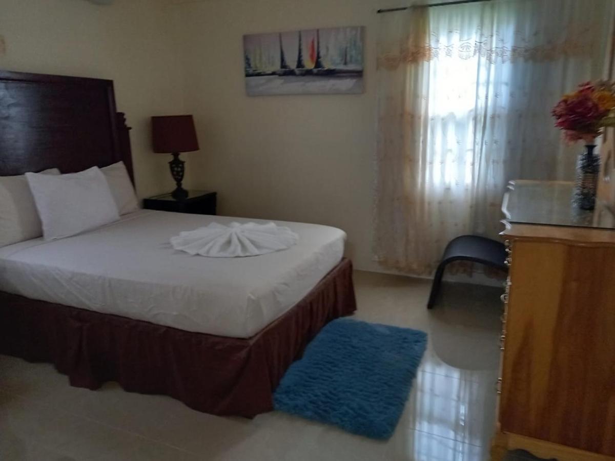 Sweet Haven * Ocho Rios