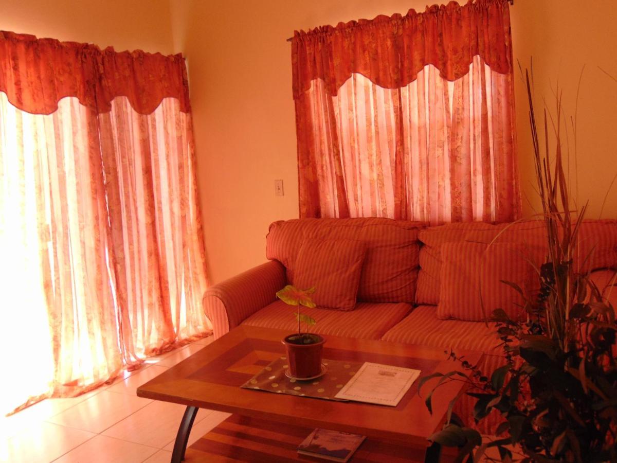 Antigua Seaview 3*
