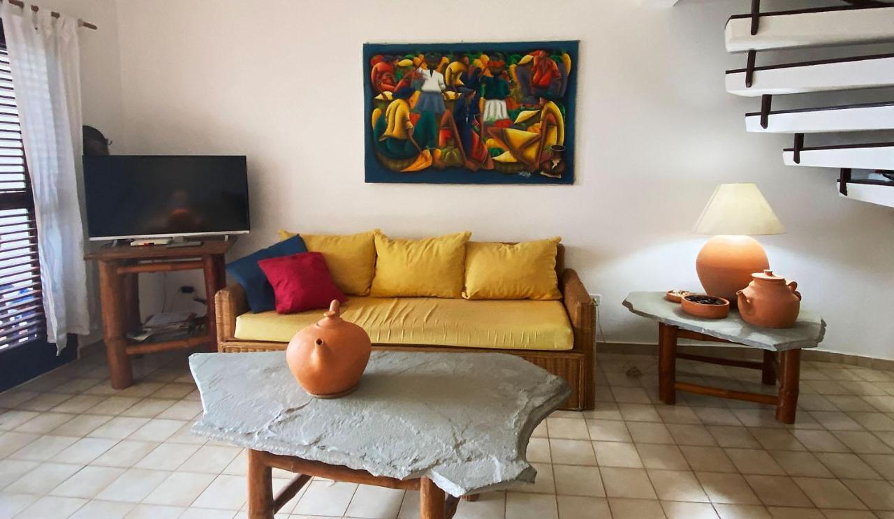 Aparthotel Beachfront At Nanny Estate C-5 *
