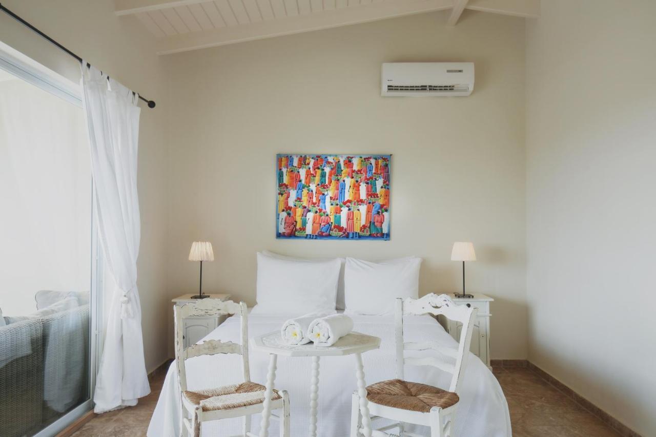 Hotel Ocean Breeze Boutique & Marina 3*