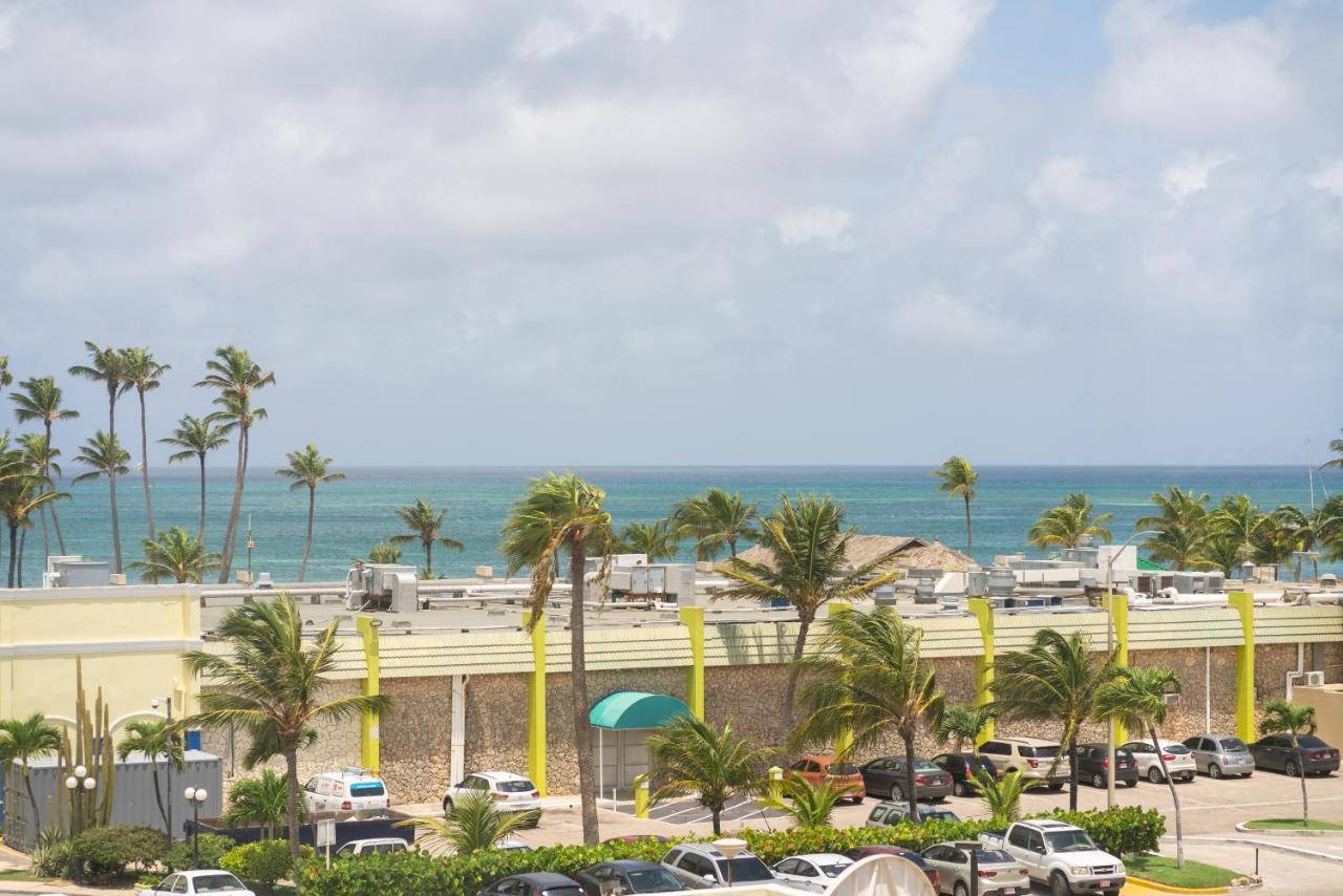 Luxury Ocean Views In Palm *