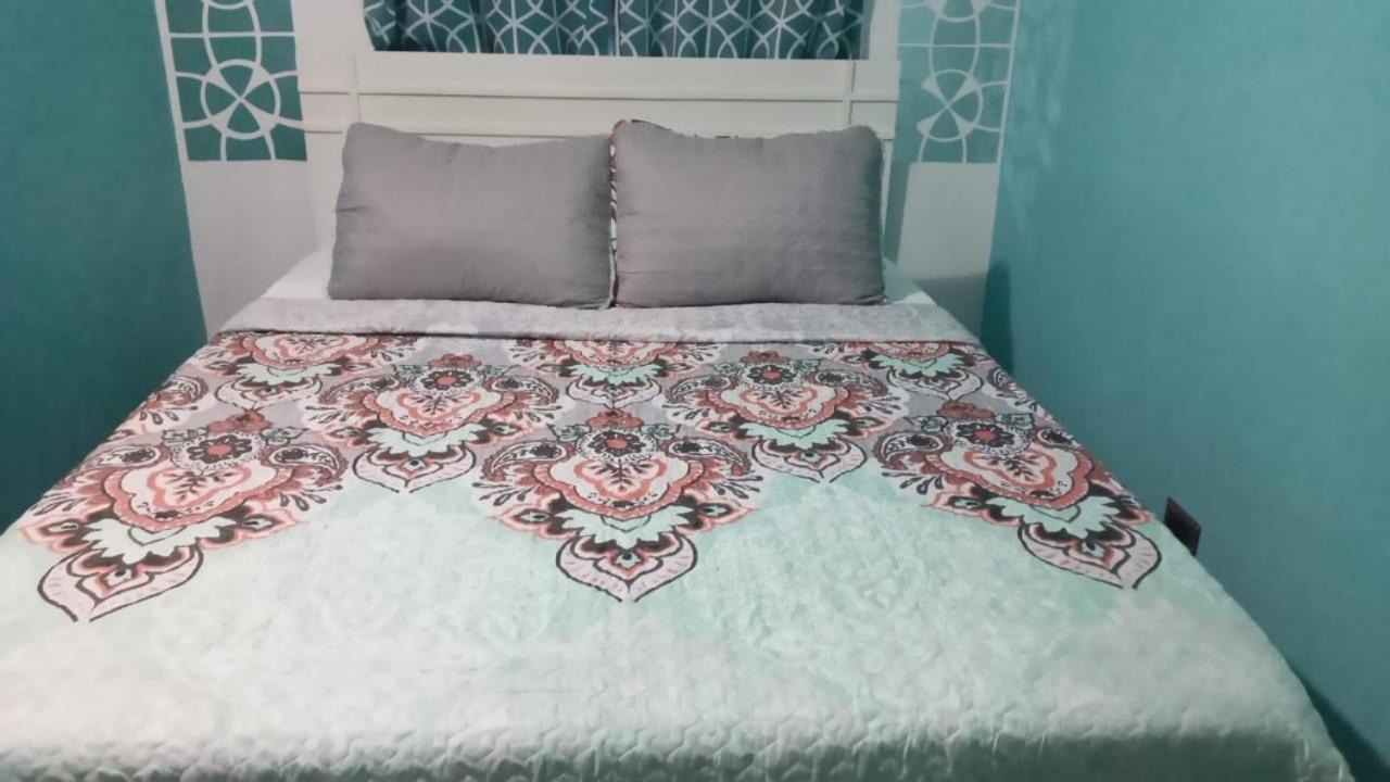 Bed & Breakfast Bailey's 2*