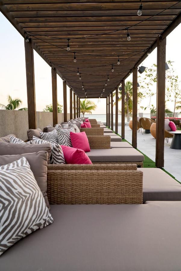 O2 Club & By Ocean Hotel Christ Church