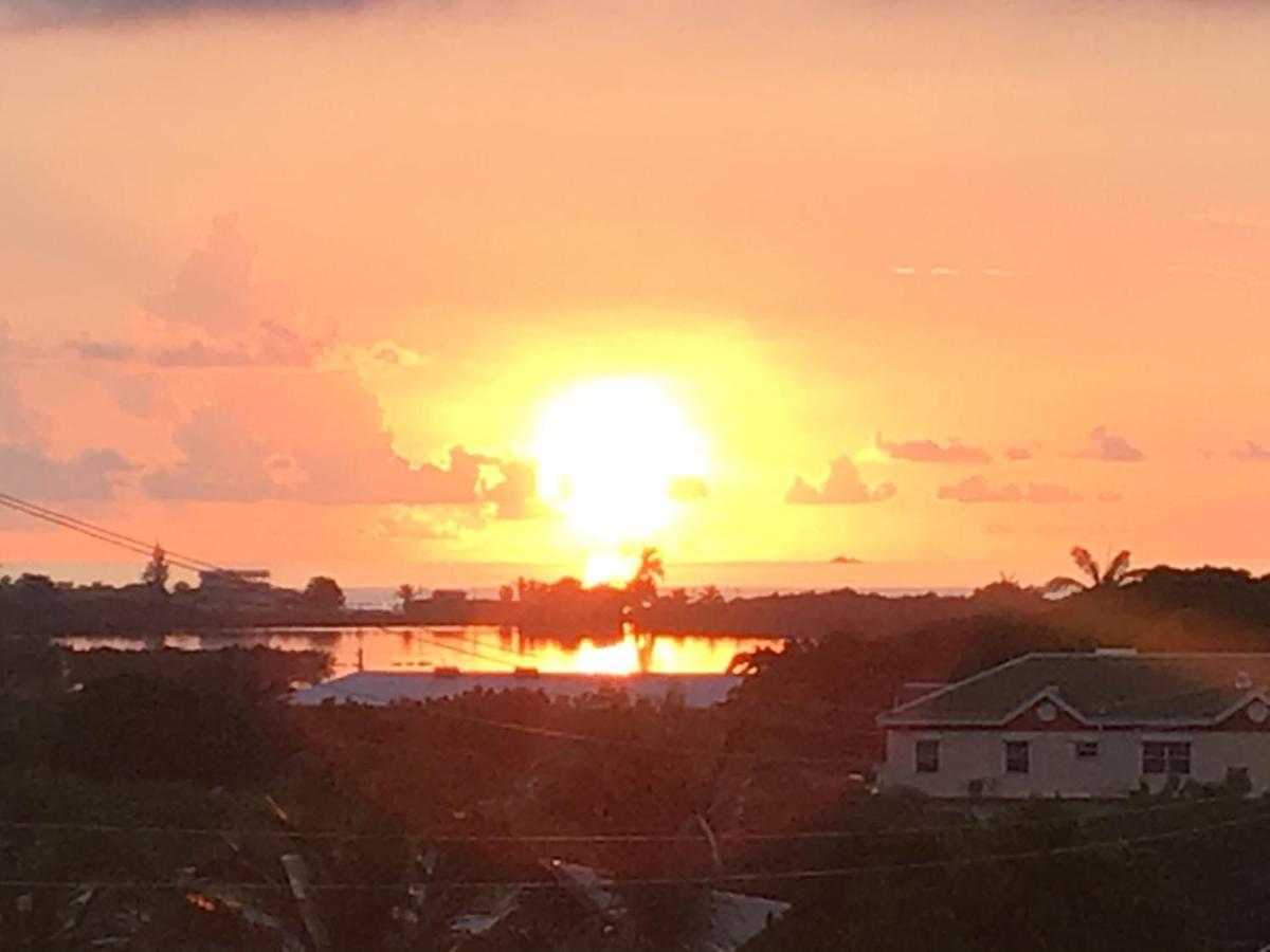 Antigua Seaview Aparthotel