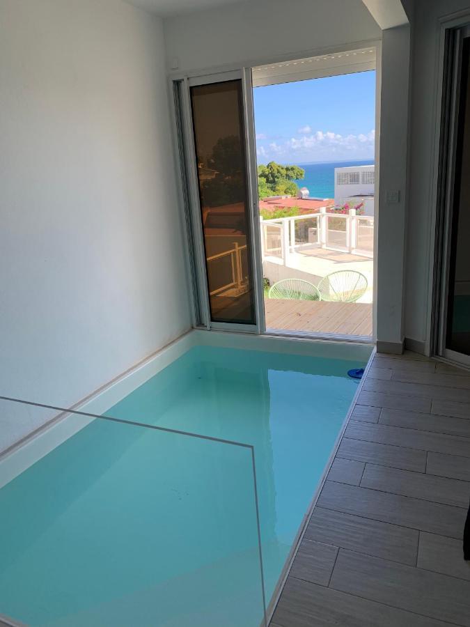 Le Roof Villa *