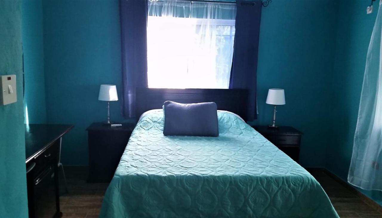 Bed & Breakfast Bailey's Runaway Bay
