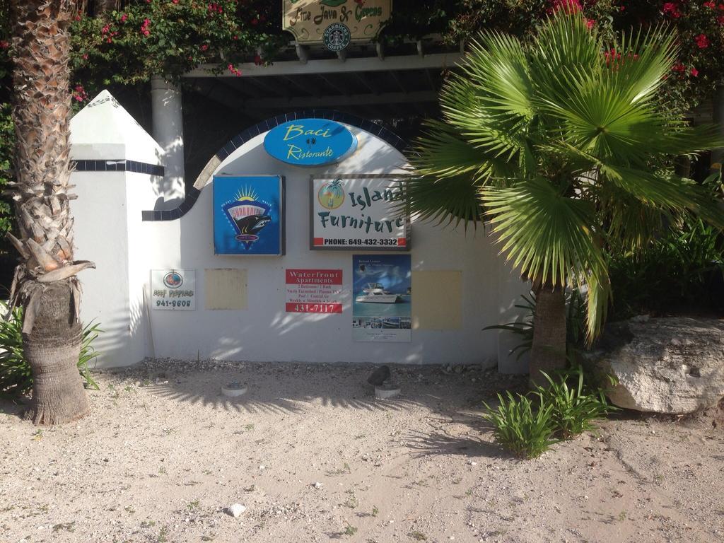 La Vista Azul Resort Turtle Cove