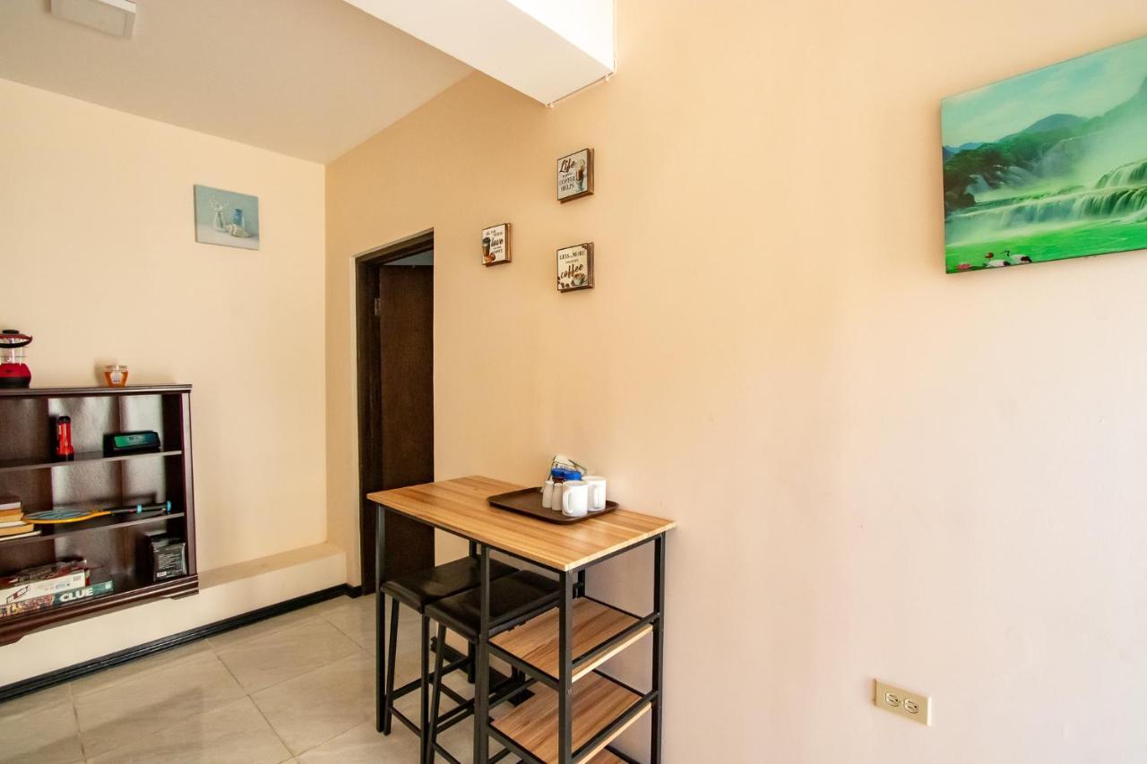Homestay 876 Ja Oasis & - By Airport