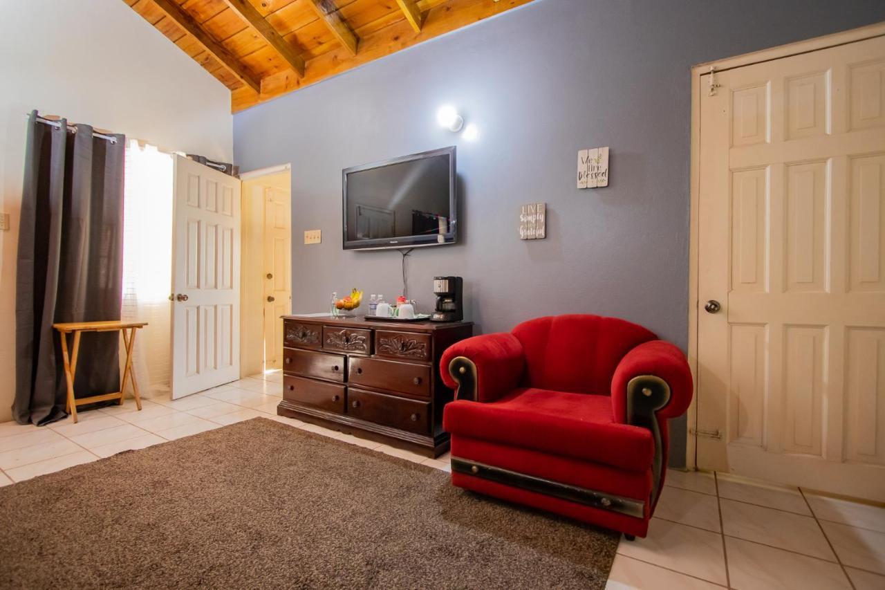 876 Ja Oasis & - By Airport Homestay