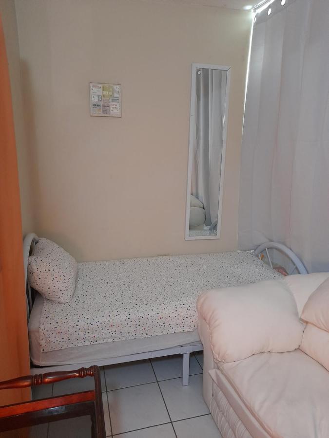 Homestay Camelia Kingston