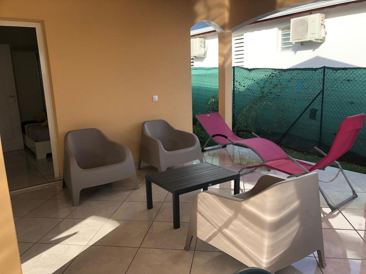 Holiday home Le Carambolier *