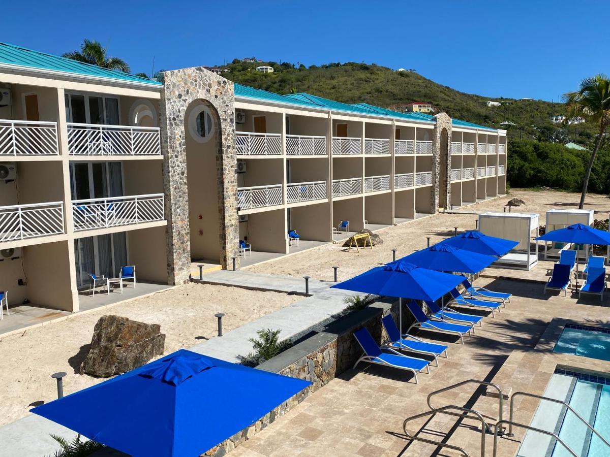 Carina Bay Boutique & Casino (adults Only) Madame Carty