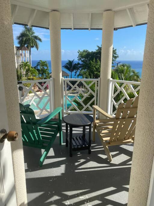 Coastal Beauty - Beautiful Penthouse In * Ocho Rios