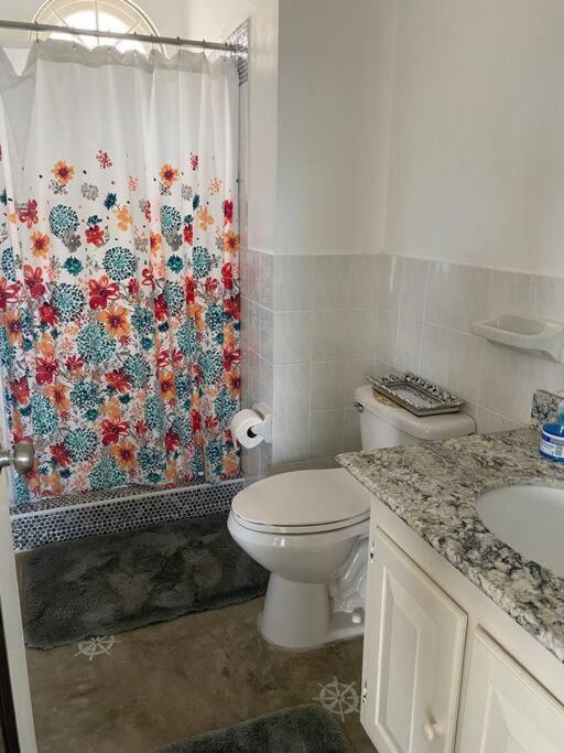 Coastal Beauty - Beautiful Penthouse In Ocho Rios