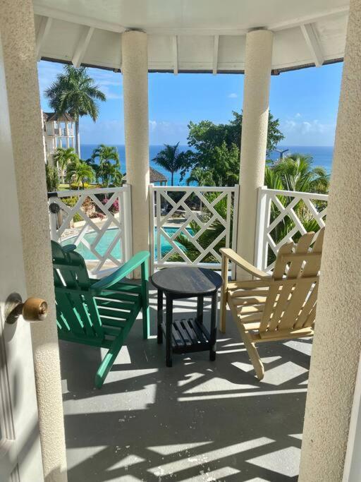 Apartment Coastal Beauty - Beautiful Penthouse In