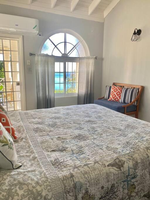 Apartment Coastal Beauty - Beautiful Penthouse In Ocho Rios