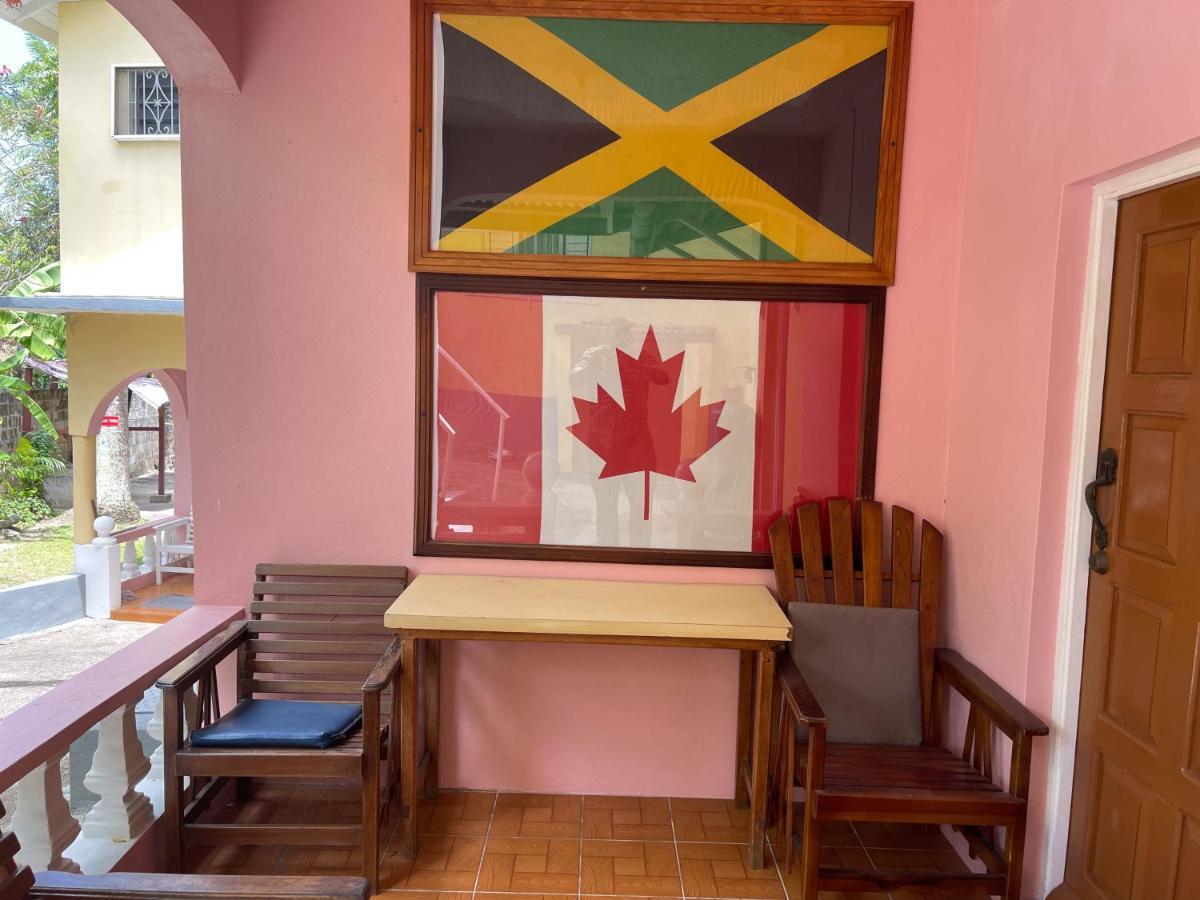 Guest house Little Shaw Park Ocho Rios