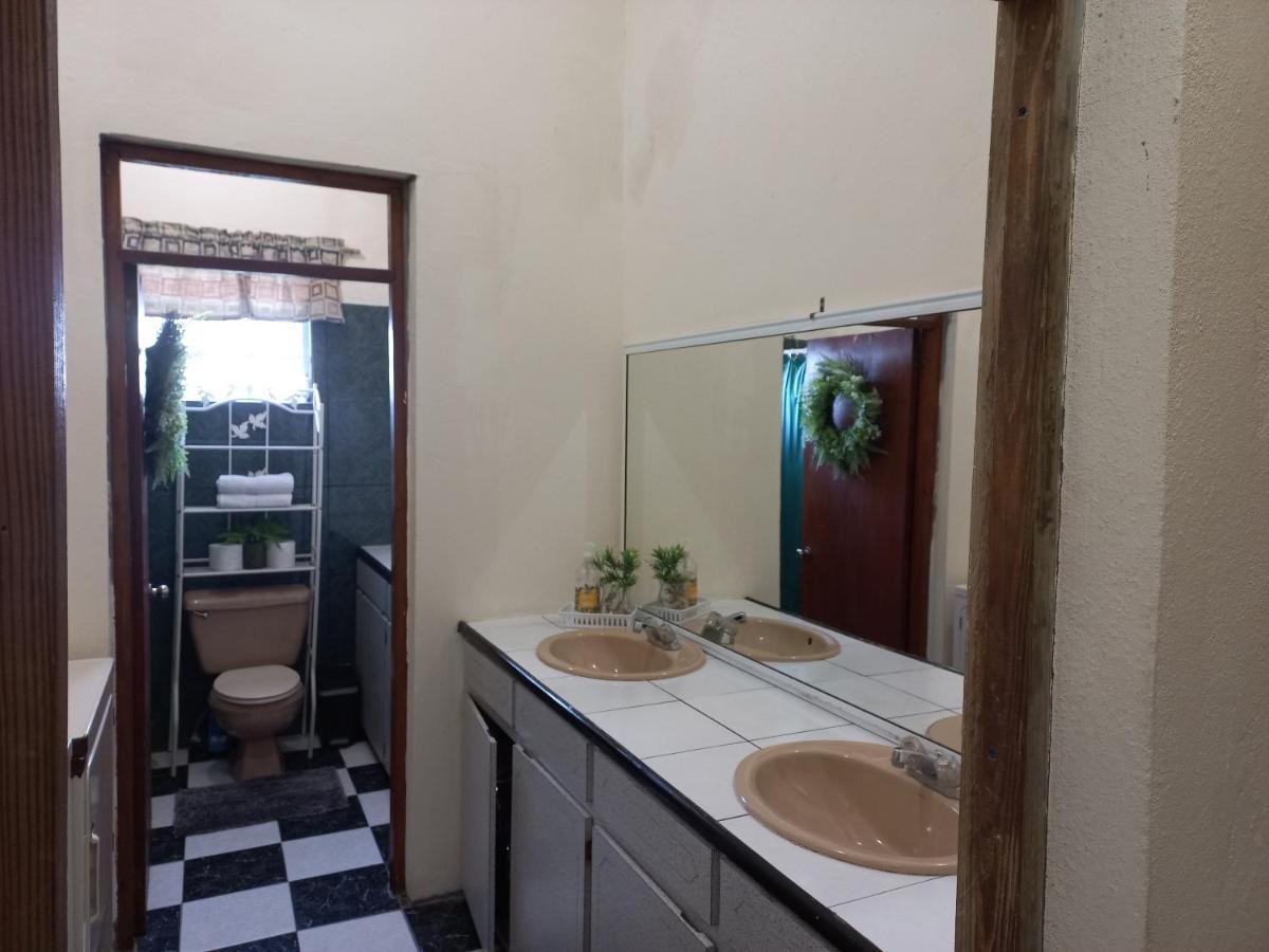 Than Beauty Apartment Leonards