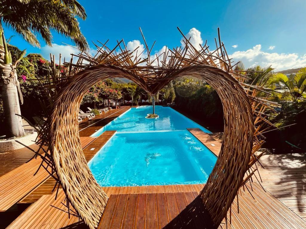 Aparthotel Tropicana Suites