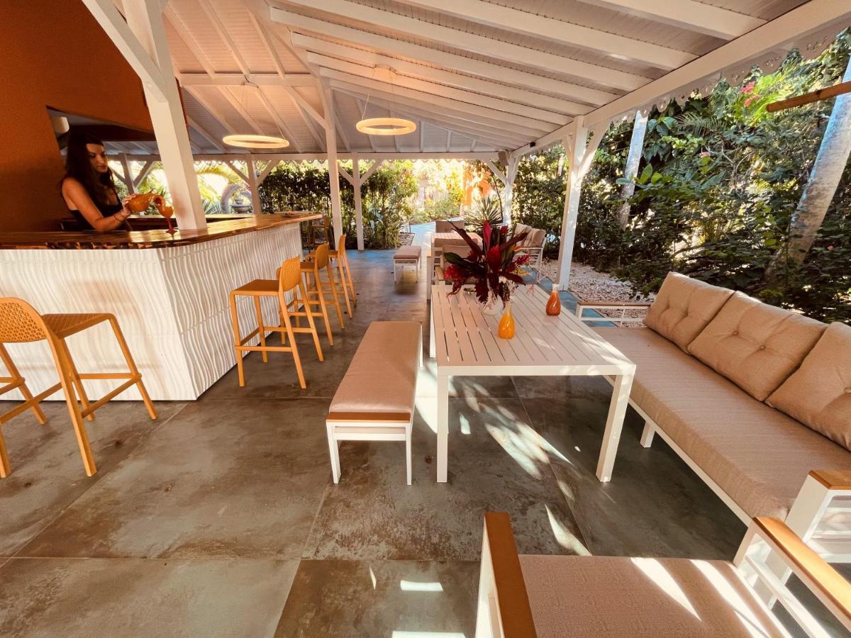 Aparthotel Tropicana Suites 4*