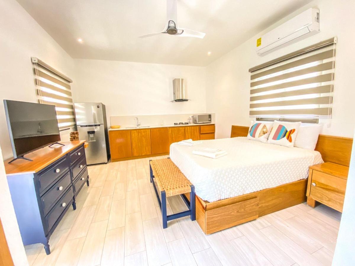 Calma, Luxury For Big Groups At The With Large Pool Villa Las Terrenas