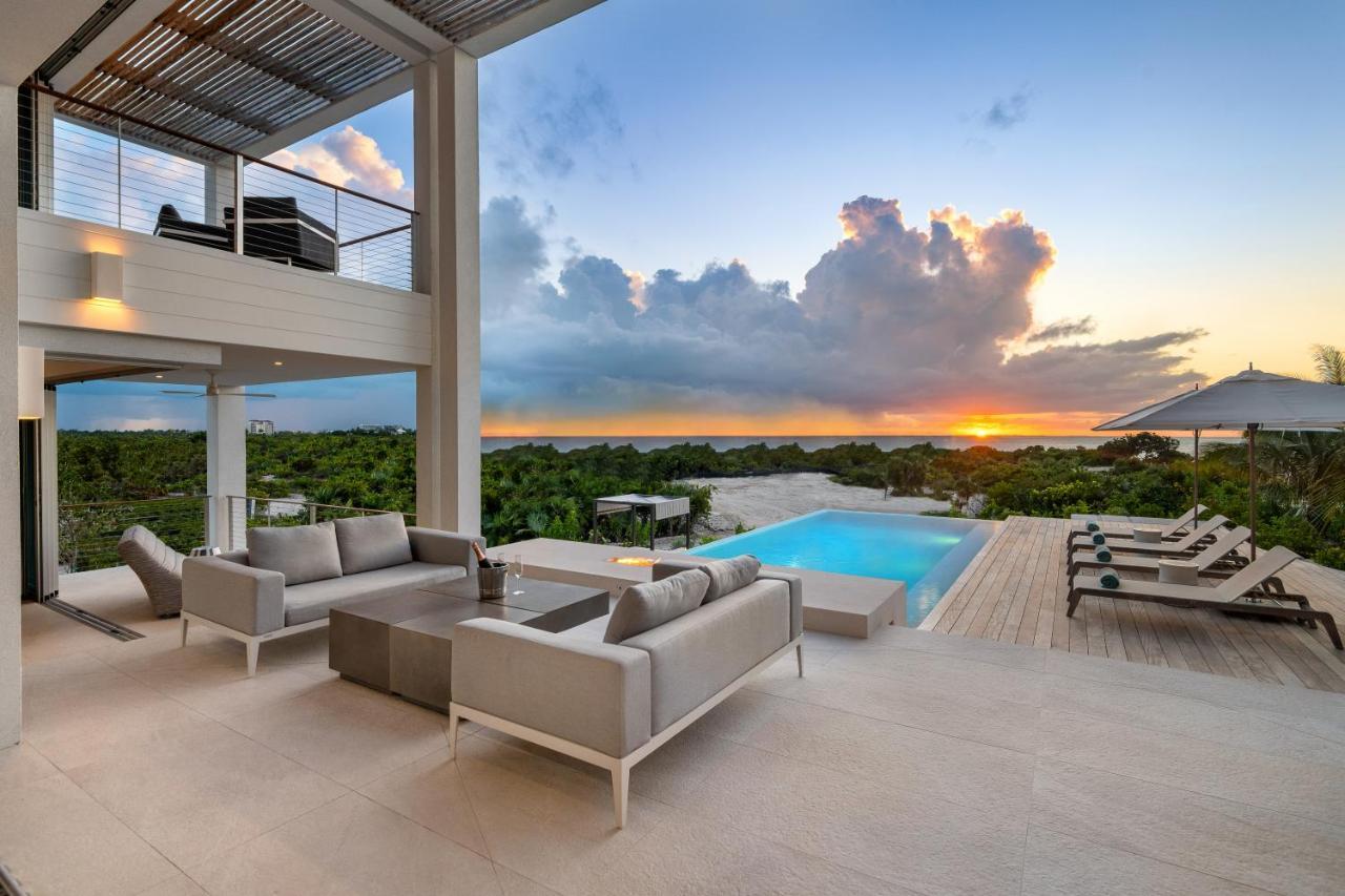 Enclave Resort Grace Bay