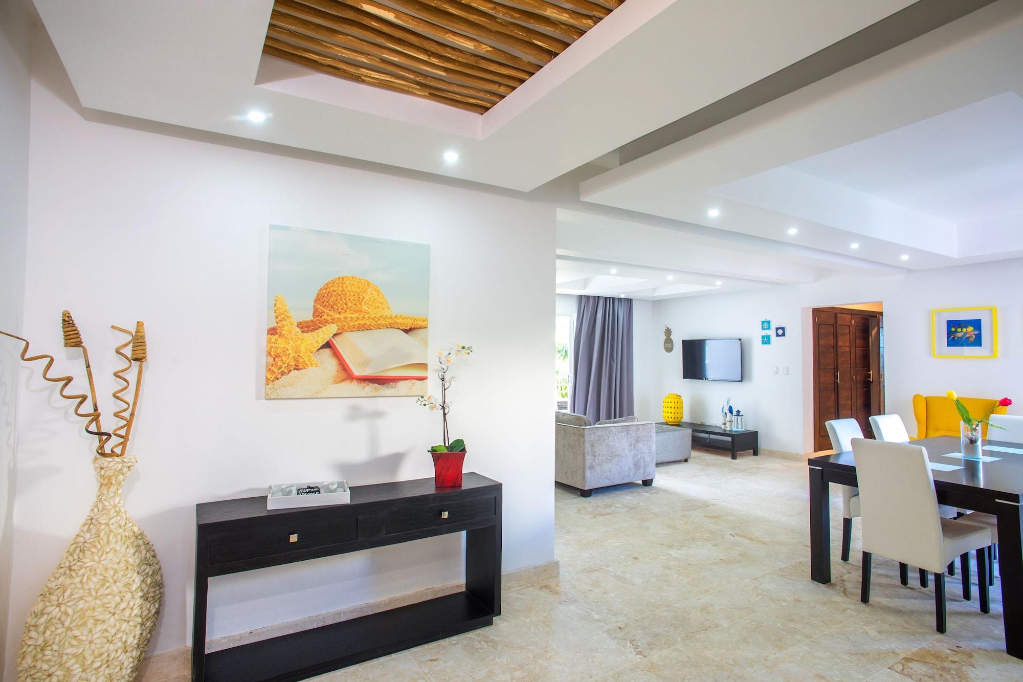 Chateau Del Mar Ocean 4*
