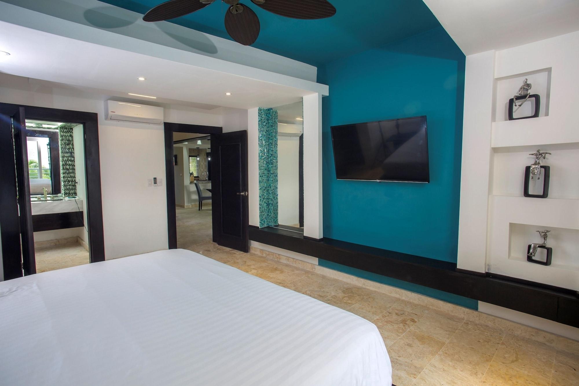 Chateau Del Mar Ocean 4*