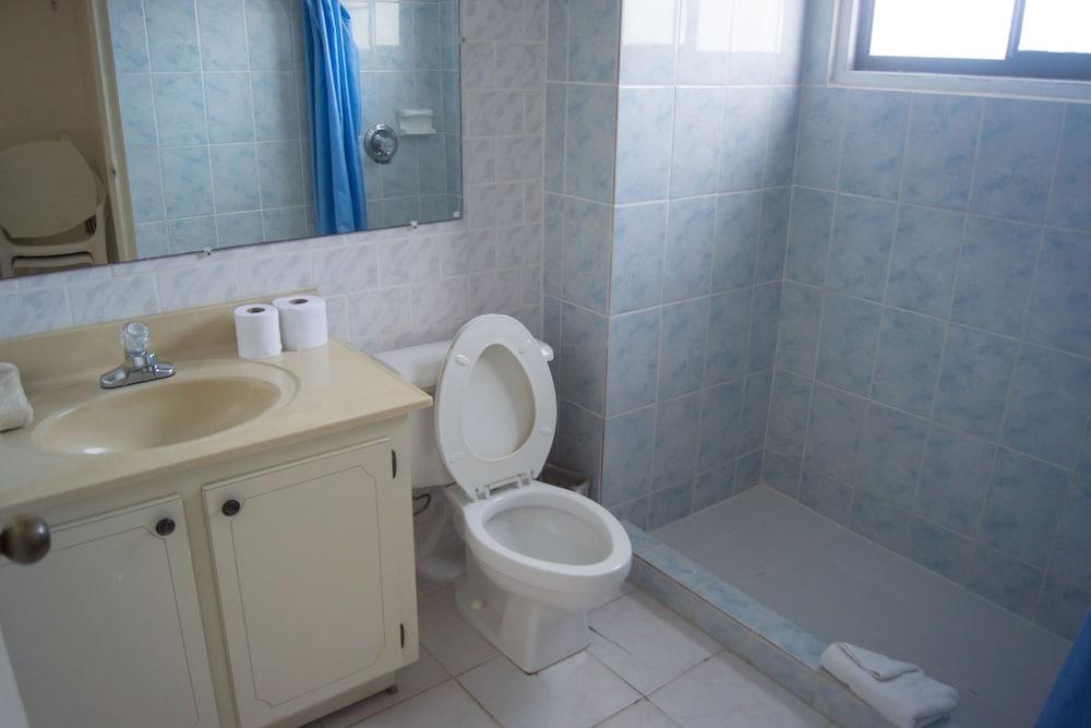 Sasaki Apartment Palm Beach