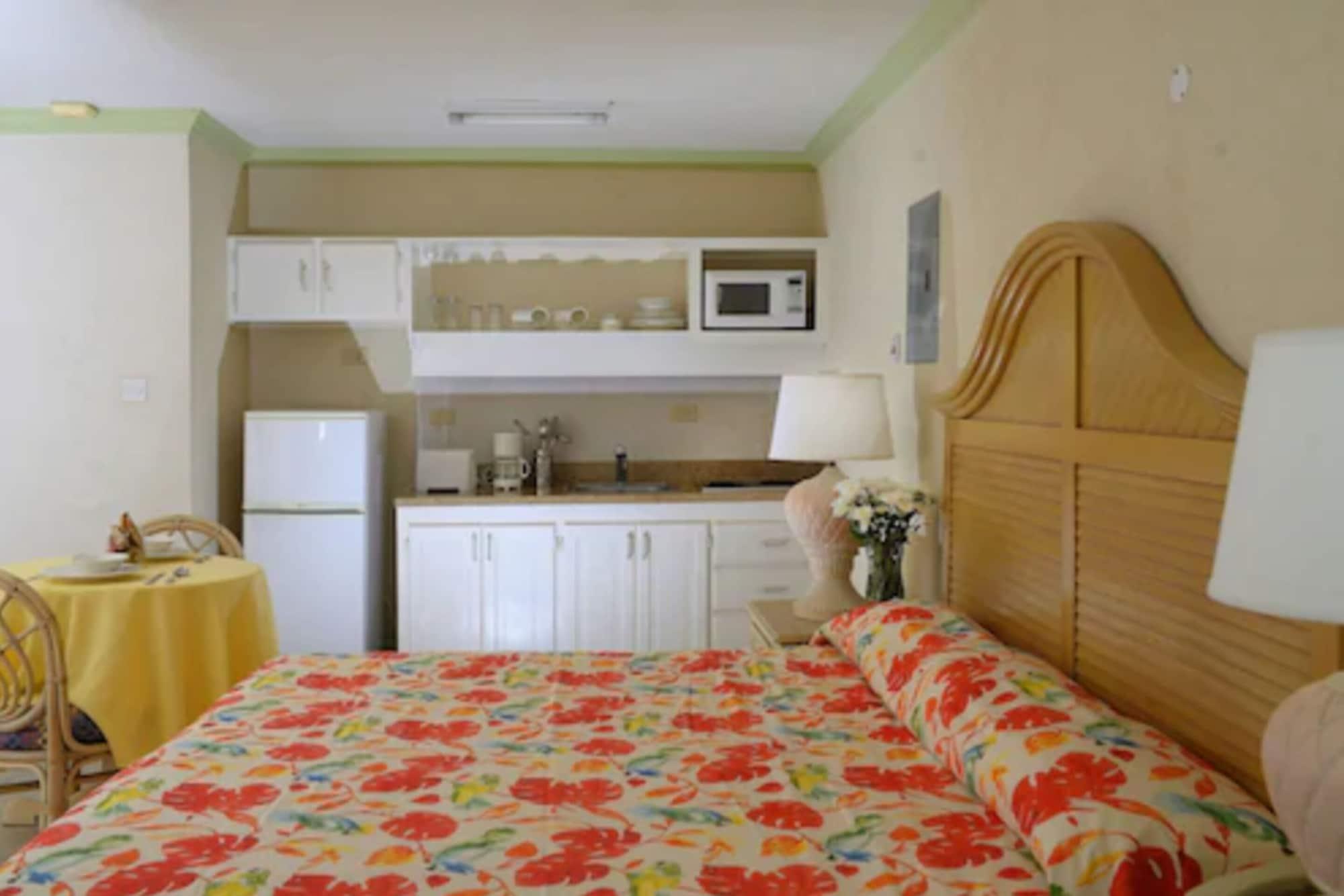 Hotel Golden Sands 3*