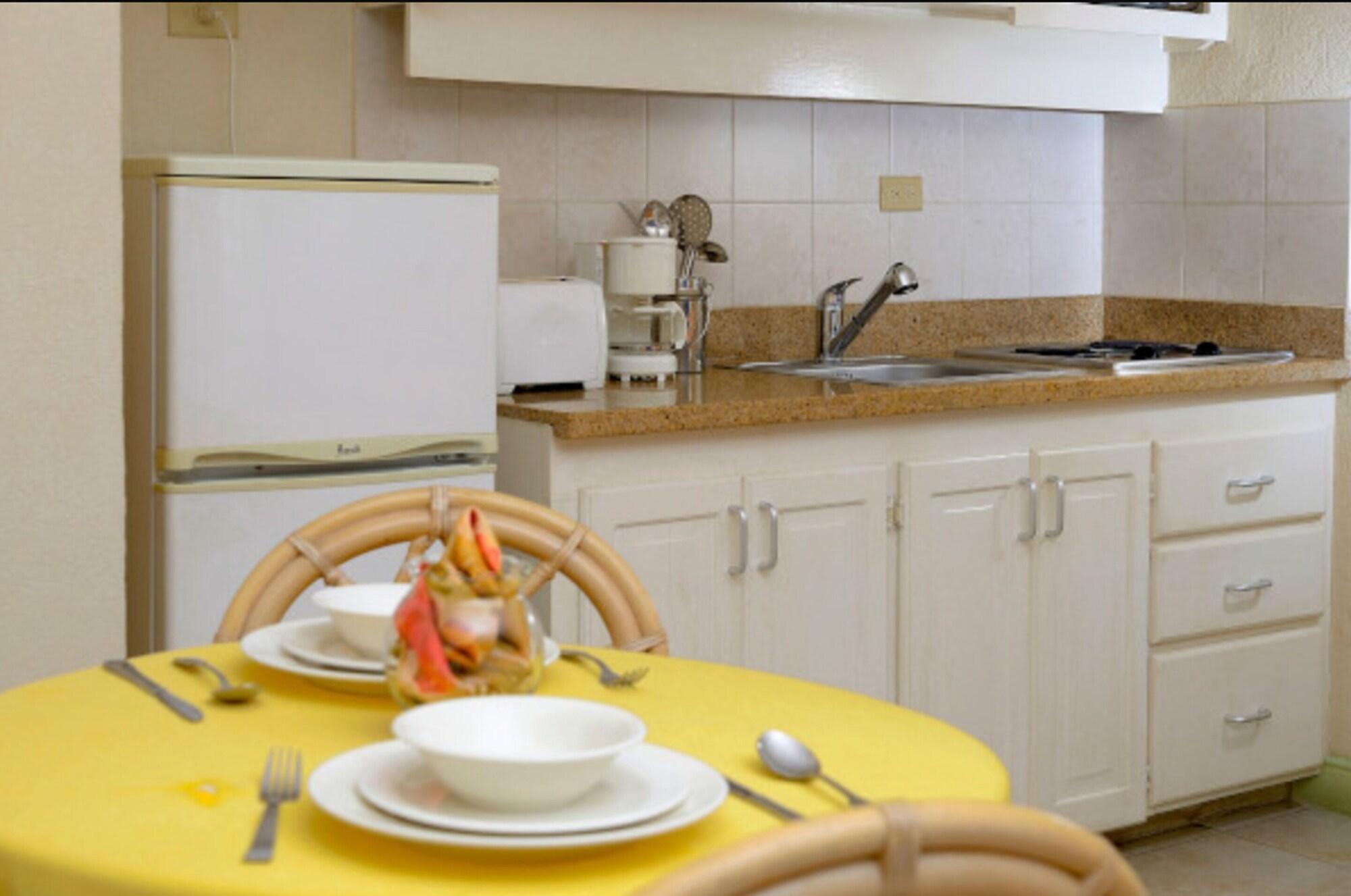 Golden Sands Hotel