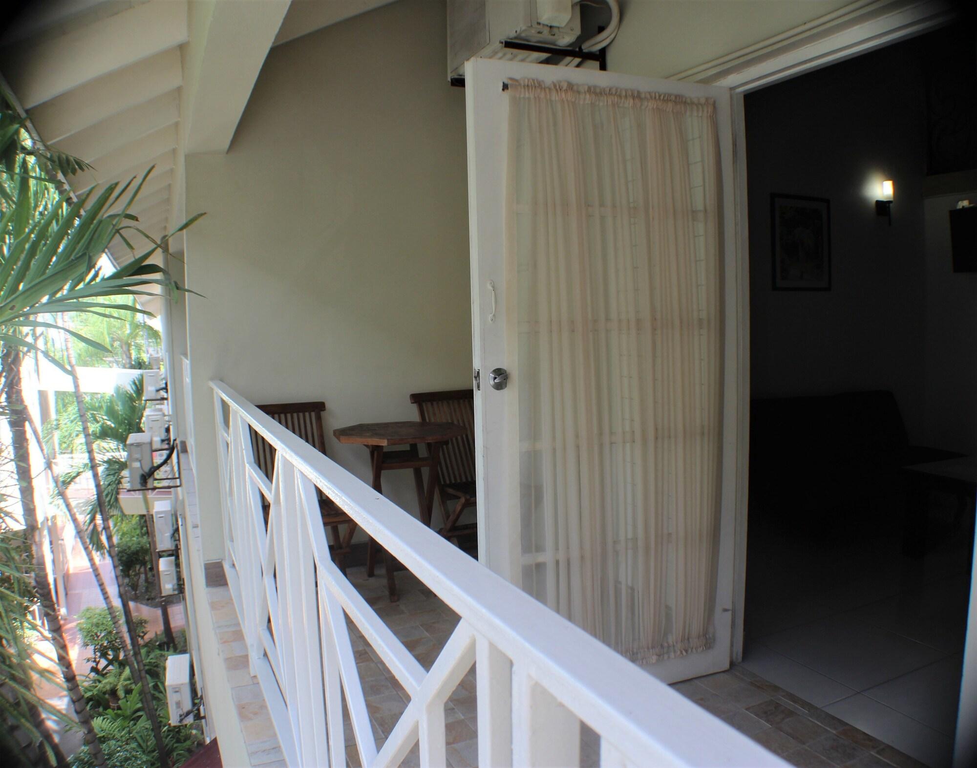 Altamont Court Hotel 3*