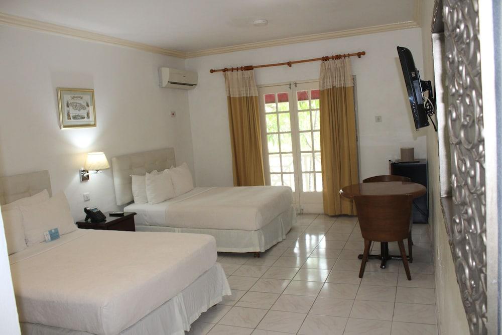 Altamont Court Kingston