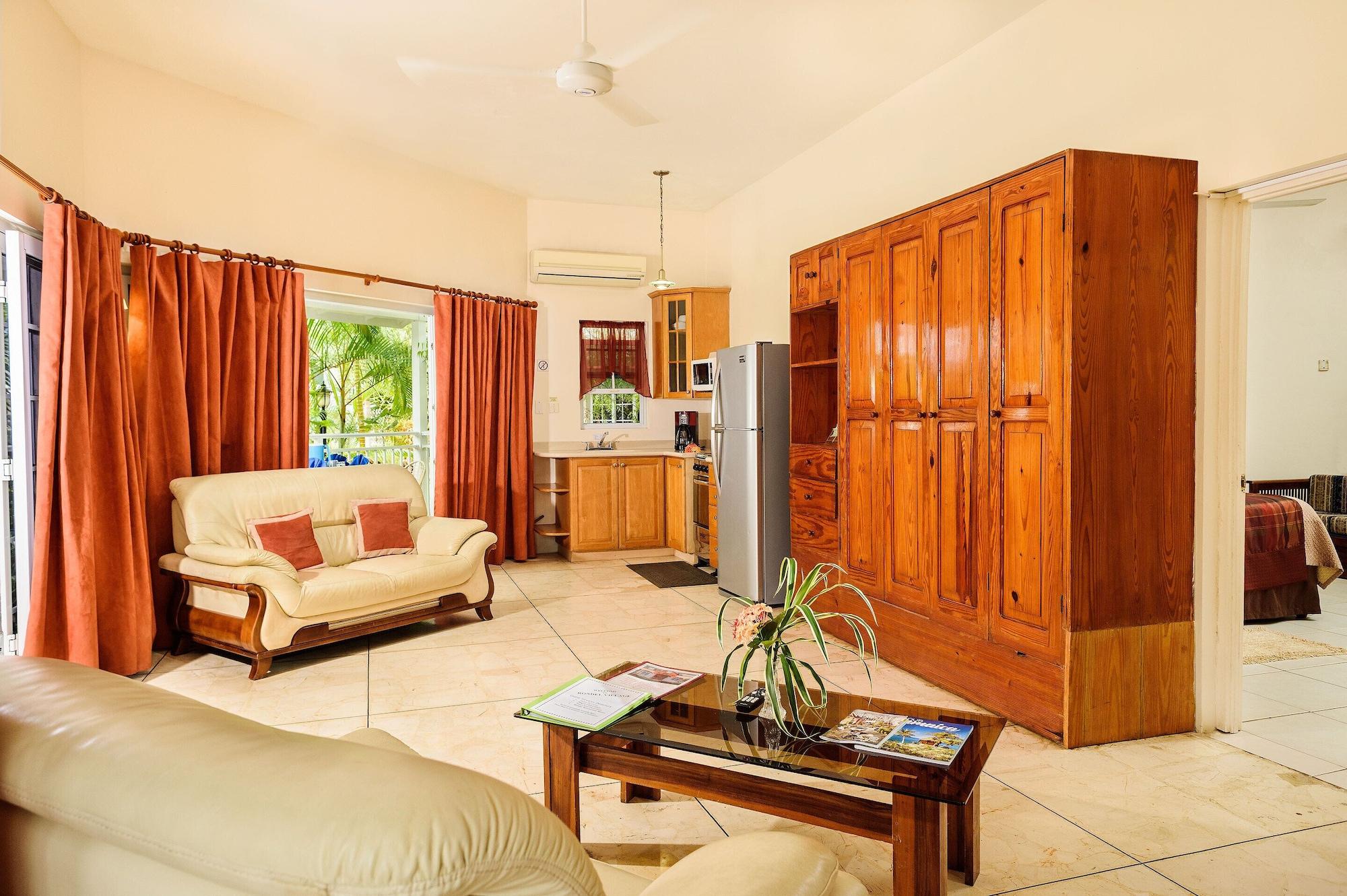 Rondel Village Resort 3*