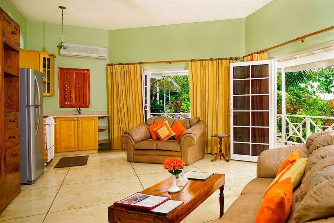 Rondel Village 3*