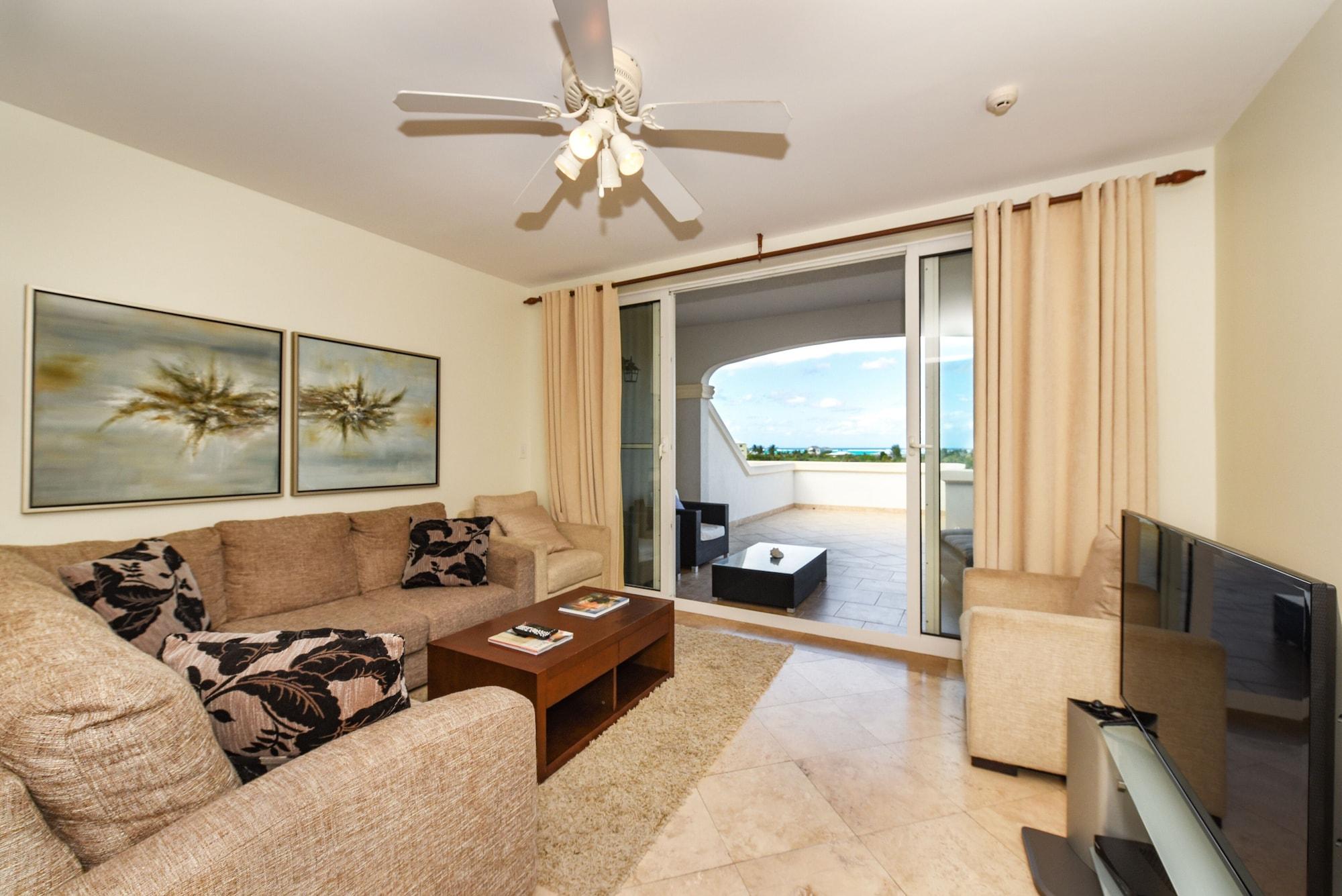 Resort La Vista Azul Turtle Cove