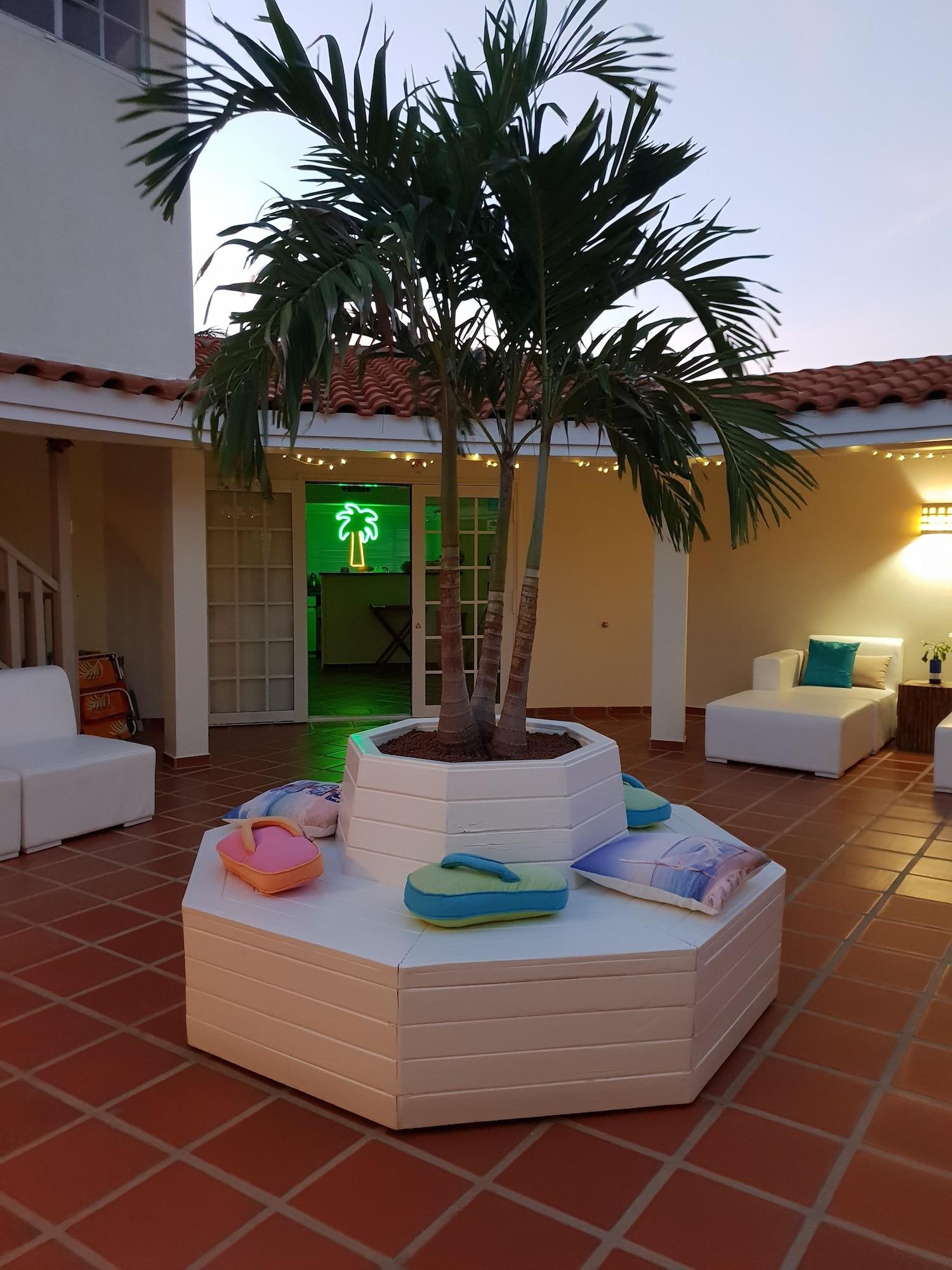 Hotel Karibu Aruba Boutique Palm Beach