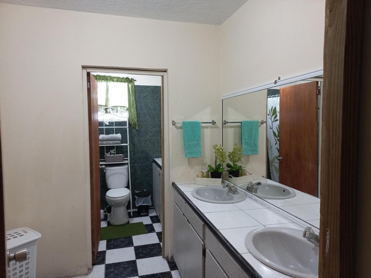Than Beauty Apartment Leonards
