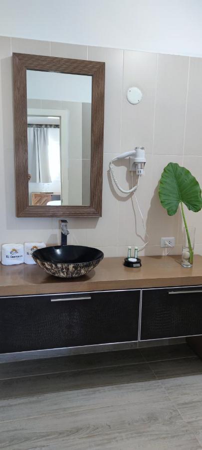 Hotel El Quemaito - Luxury Oceanfront Retreat 3*