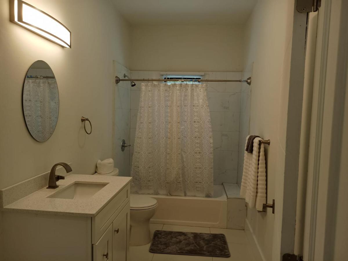 Luxury 2 Bedroom Rooftop Pool View Unit #3 Pousada